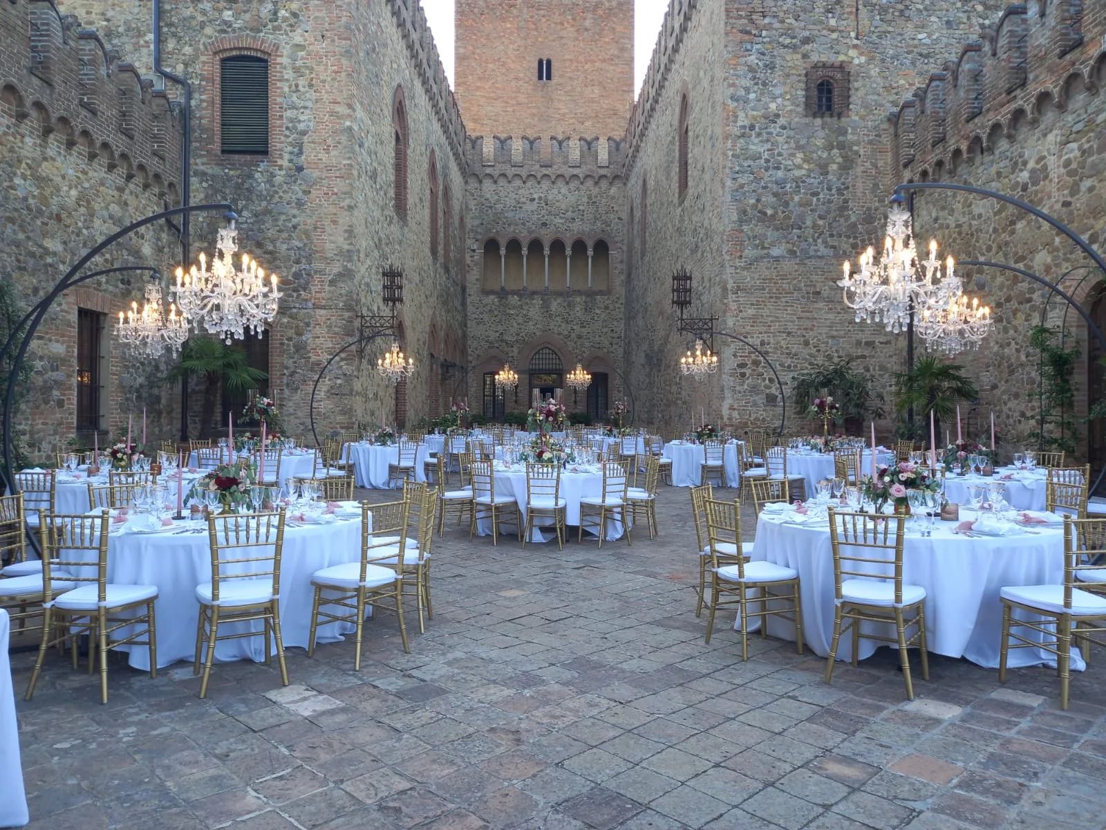 Location allestita per il ricevimento